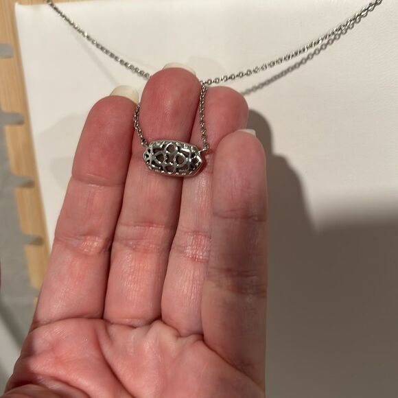 Kendra Scott Iridescent Slate Elisa - Picture 3 of 5